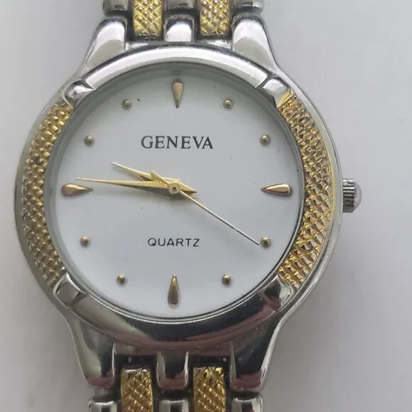 Geneva Watch Women 28mm Quartz Gold Silver Tones White Dial Round Analog Clasp - Picture 3 of 12